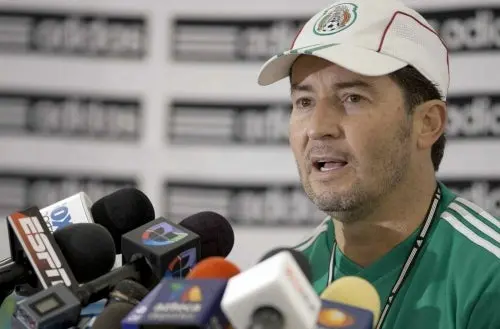 Chepo de la Torre quiere ídolos en la Selección