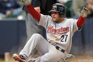 Houston rompe mala racha tras imponerse a Cerveceros