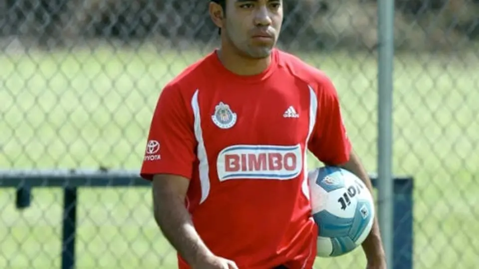 Marco Fabián confía en que Chivas pronto levantará