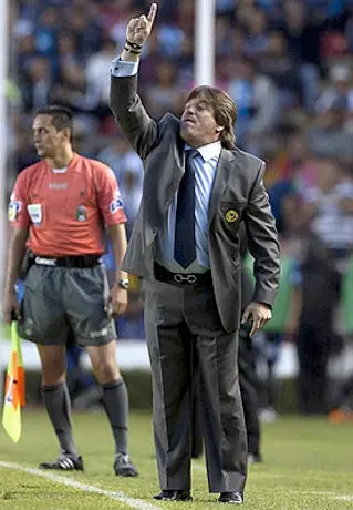 Miguel Herrera quiere que América dé más espectáculo