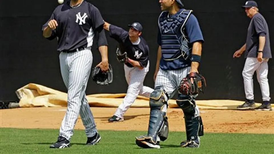 Pettitte lanzará en campos de entrenamiento extendidos