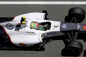 Expertos hablan sobre el futuro de Checo en F1