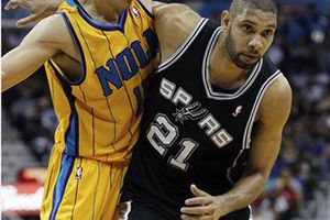 Ayón consigue ocho puntos en derrota de Hornets