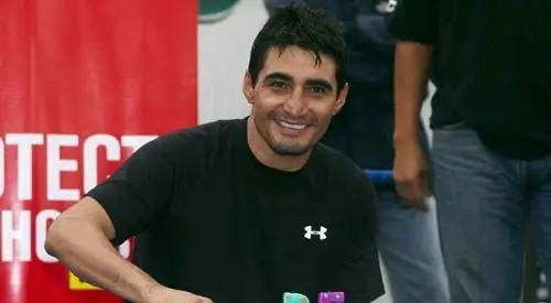 'Terrible' buscará cuatro triunfos en 2012