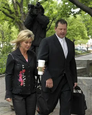 Eligen al jurado para el juicio de Clemens