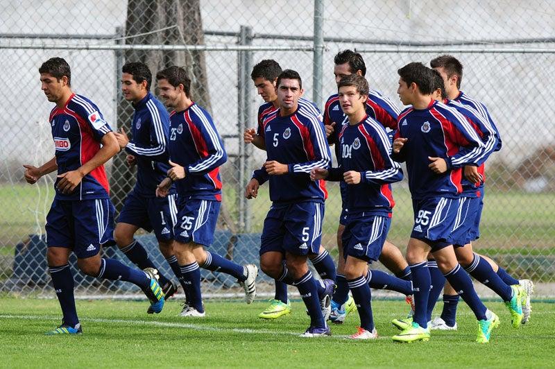 Los jugadores se presentaron el primer día del 2012 para entrenar. FOTO: SÁUL MOLINA