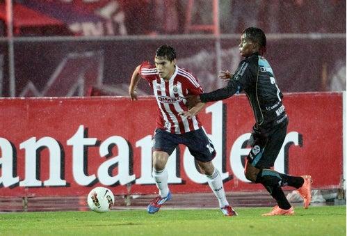 Chivas fue goleado 5-0 y quedó fuera de la Libertadores | FOTO: EFE