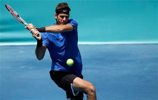 Federer y Del Potro avanzan en el Masters de Roma