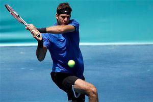 Federer y Del Potro avanzan en el Masters de Roma