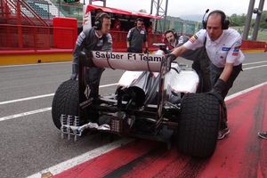 Checo estrena logo de Chelsea en Mugello