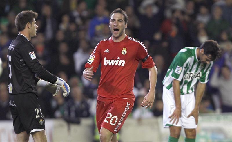 Higuaín empató el partido. FOTO: EFE