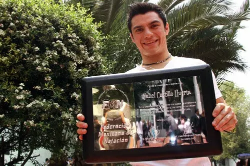 Reconocen a clavadistas por logros internacionales