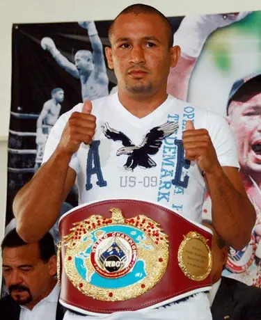 Salido tiene a Jhonny en la mira