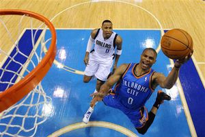 Thunder, a un juego de eliminar a Mavericks