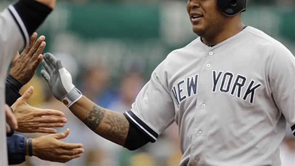 Yankees barren a Atléticos en Oakland