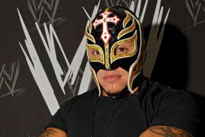 Rey Mysterio Jr. podría reaparecer en WrestleMania XXVIII