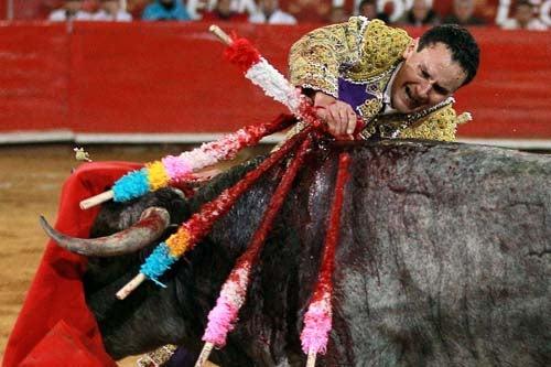 Fermín Spínola conquista la Plaza México tras cortar rabo (FOTO: RICARDO FLORES)
