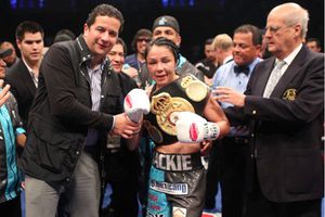 Nava quiere la tercera pelea con 'La Guerrera'