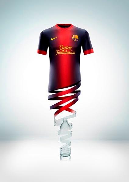 De nueva cuenta Nike saca las rayas verticales para el diseño | Nike