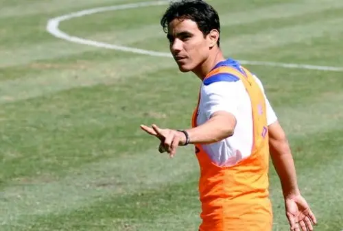 Omar Bravo espera ganarse pronto a afición de Cruz Azul