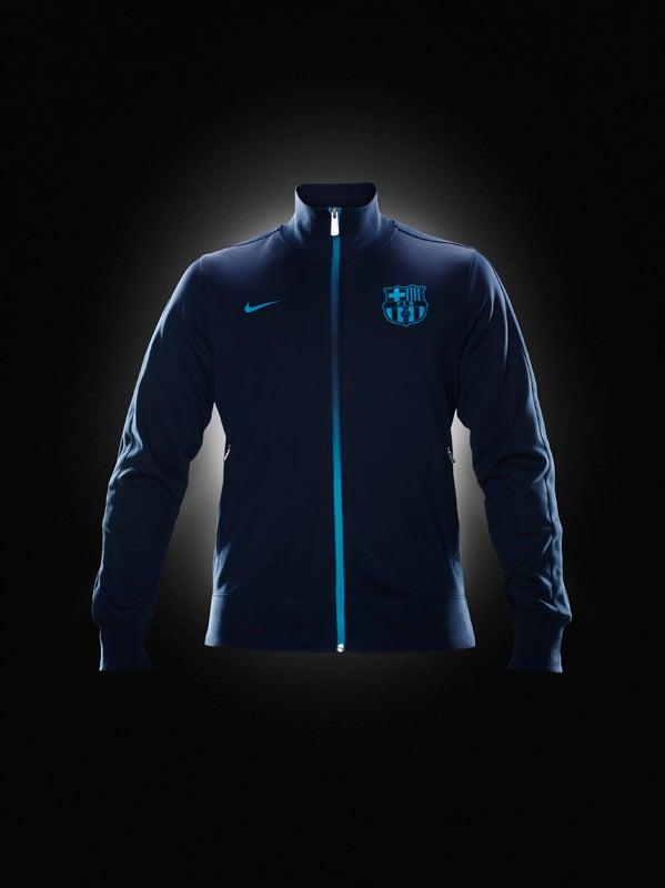 La nueva chamarra | Nike