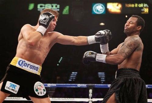 Canelo derrotó por decisión unánime a Shane Mosley | AP