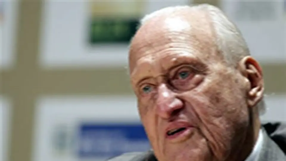 Havelange abandona el hospital