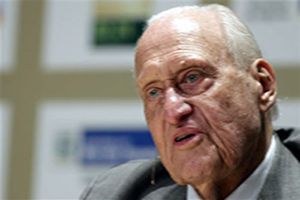 Havelange abandona el hospital