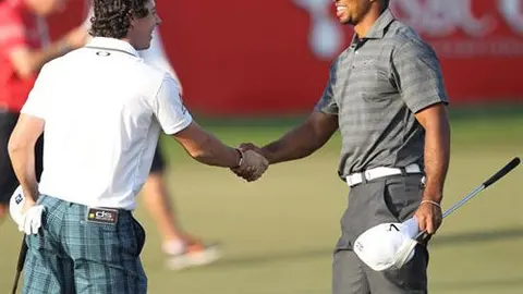 Tiger Woods, a un paso de ganar en Abu Dhabi