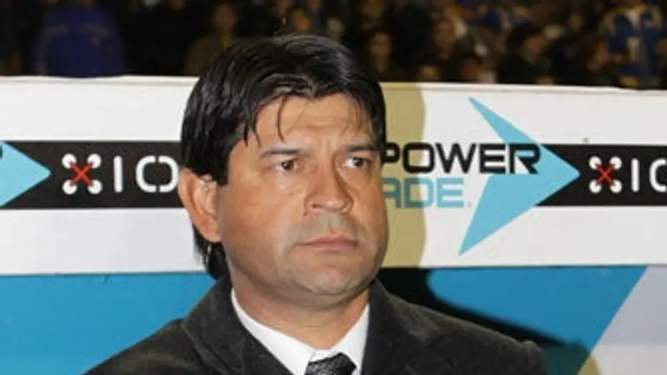 Cardozo afirma que el Volcán pesó sobre el arbitraje