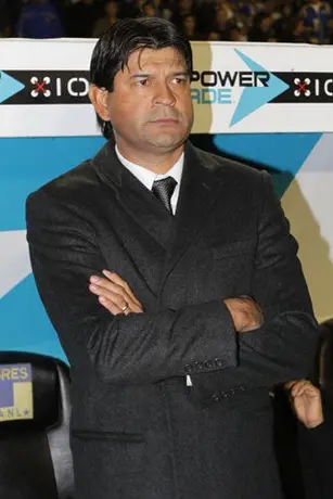 Cardozo afirma que el Volcán pesó sobre el arbitraje