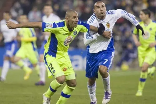 Getafe hunde un poco más al Zaragoza