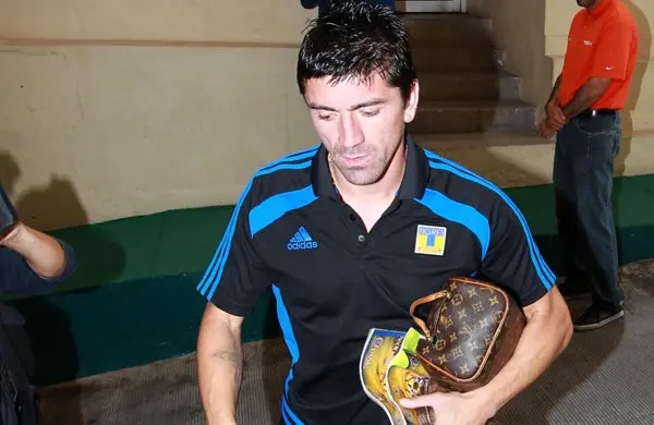 Para Mancilla lo que importa es defender la corona, no el pasillo