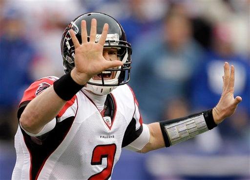 Halcones cayó 24-2 en la serie de comodines de la Conferencia Nacional. FOTO: AP