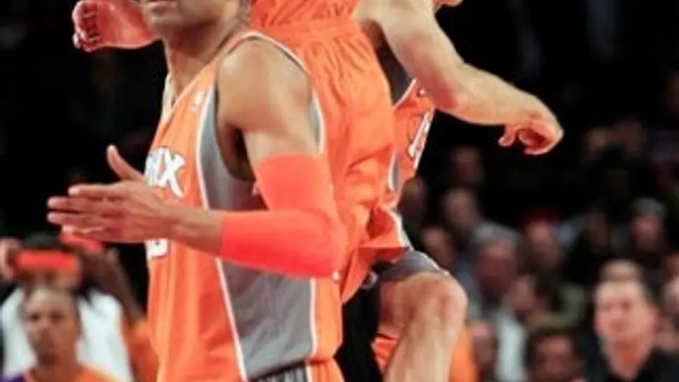 Phoenix corta cinco derrotas en fila al doblegar 91-88 a Knicks
