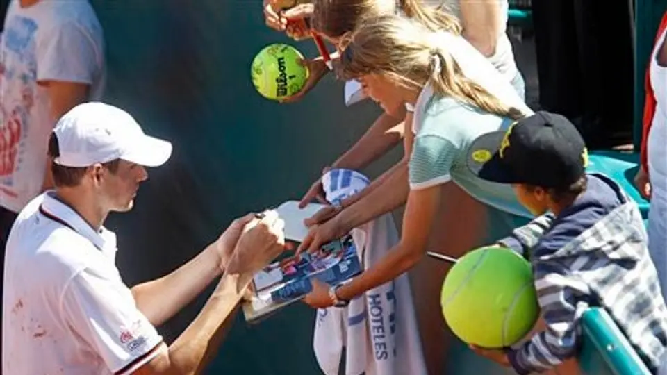 Estados Unidos avanza a semifinales de la Copa Davis