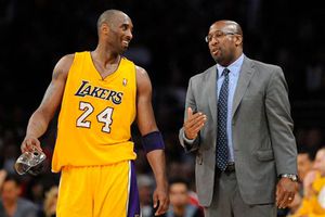 Kobe pierde por cuarta ocasión un partido por lesión