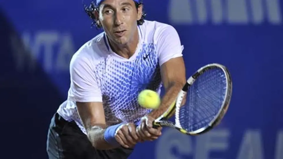 Santiago González debutó con triunfo en Australia