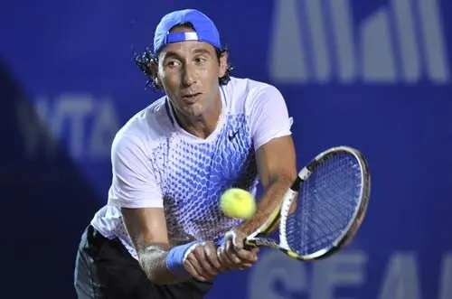 Santiago González debutó con triunfo en Australia