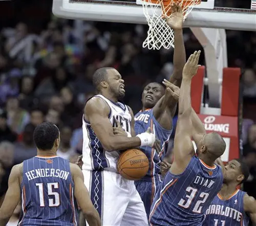 Nájera juega 17:30 minutos en derrota de Bobcats 87-97 ante Nets