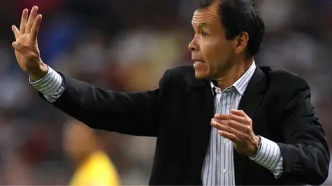 'Profe' Cruz le tira con todo a David Faitelson: “La gente que sabe de futbol dice que es un tarado”