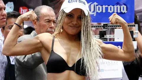 Barbie' Juárez retiene el título Mosca del CMB tras vencer a Muciño