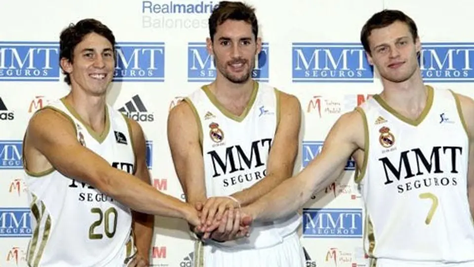Real Madrid retoma el liderato tras vencer 78-74 a Barcelona