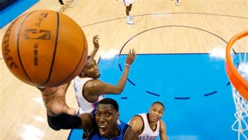 Thunder vuelve a derrotar a Mavs