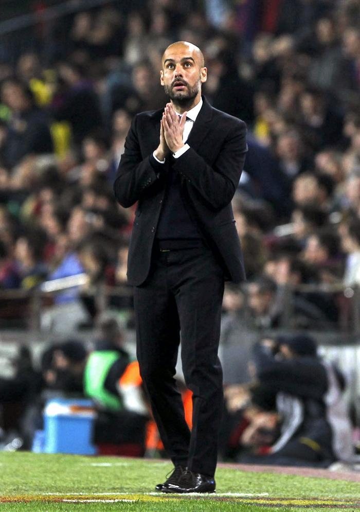 Pepe Guardiola desde el banquillo. FOTO: EFE
