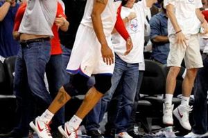 76ers igualan la serie ante Celtics