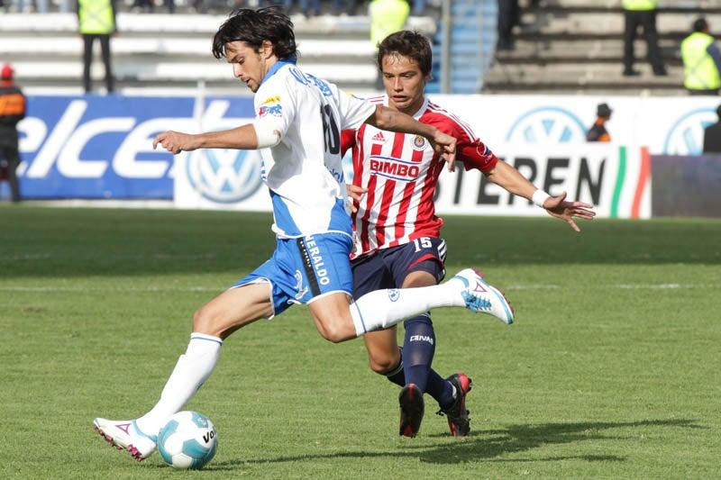 Chivas pudo hilar su segunda victoria, ahora como visitante. FOTO: MIGUEL PONTÓN