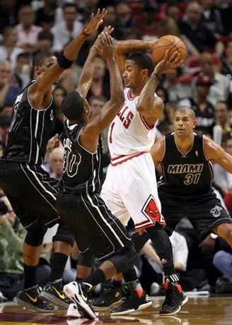 Miami consiguió el triunfo 97-93 sobre Bulls