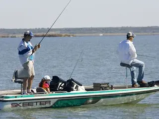Arranca este fin de semana el Selectivo Estatal de Pesca Deportiva Lobina
