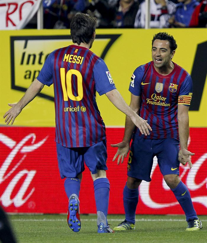 Xavi abrió el marcador para los culés. FOTO: EFE